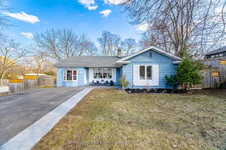 282  Woodward  Avenue, Milton, ON L9T 1V2