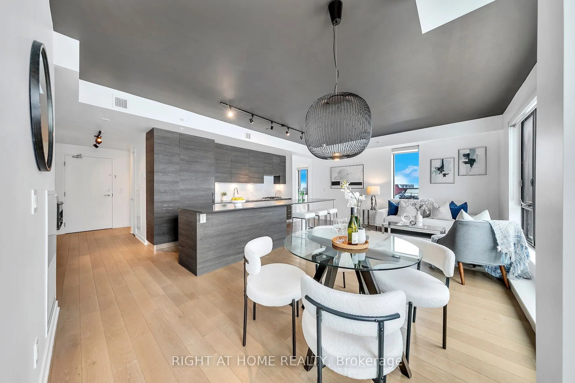 Property For Sale | W12947782