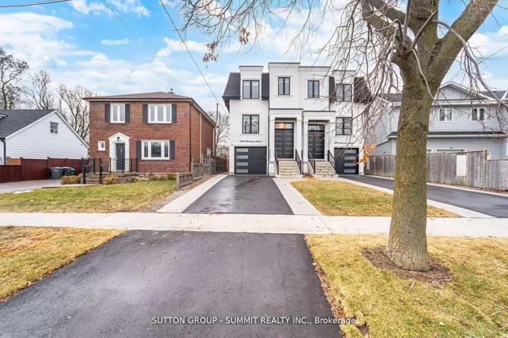 1228  Alexandra  Avenue, Mississauga, ON L5E 2A5