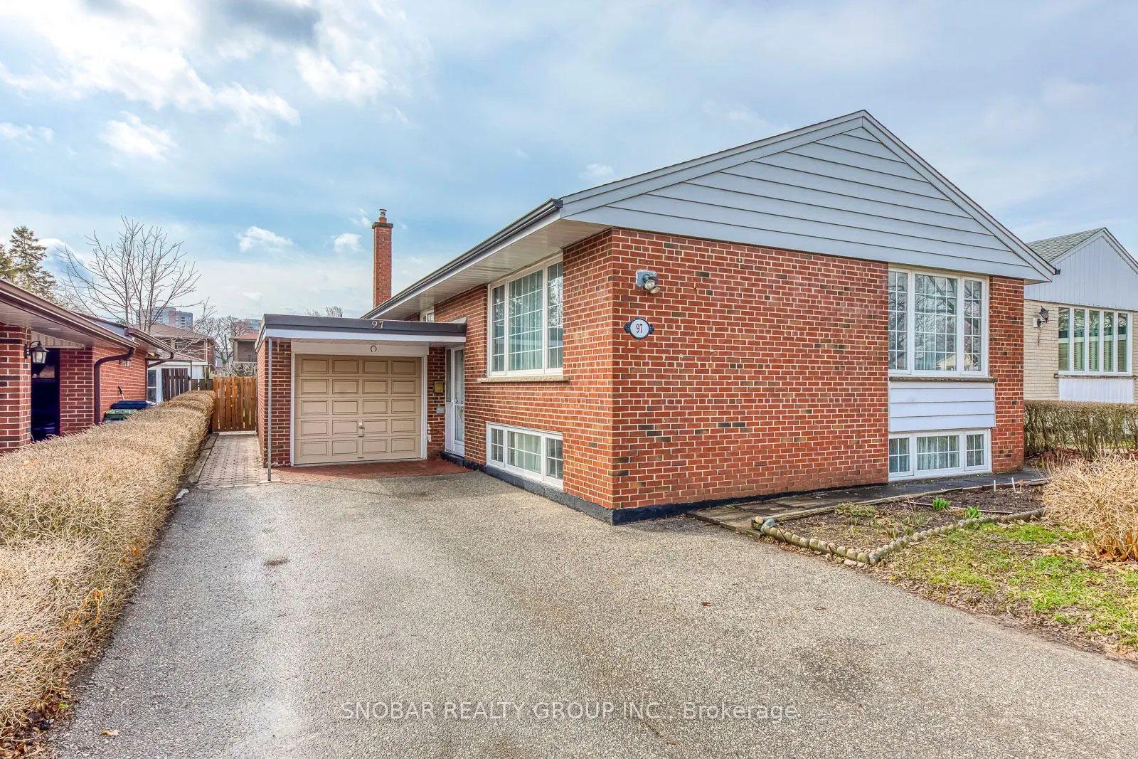 Detached Home For Sale | W12948496