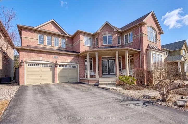 2219  Wuthering Heights  Way, Oakville, ON L6M 0A3