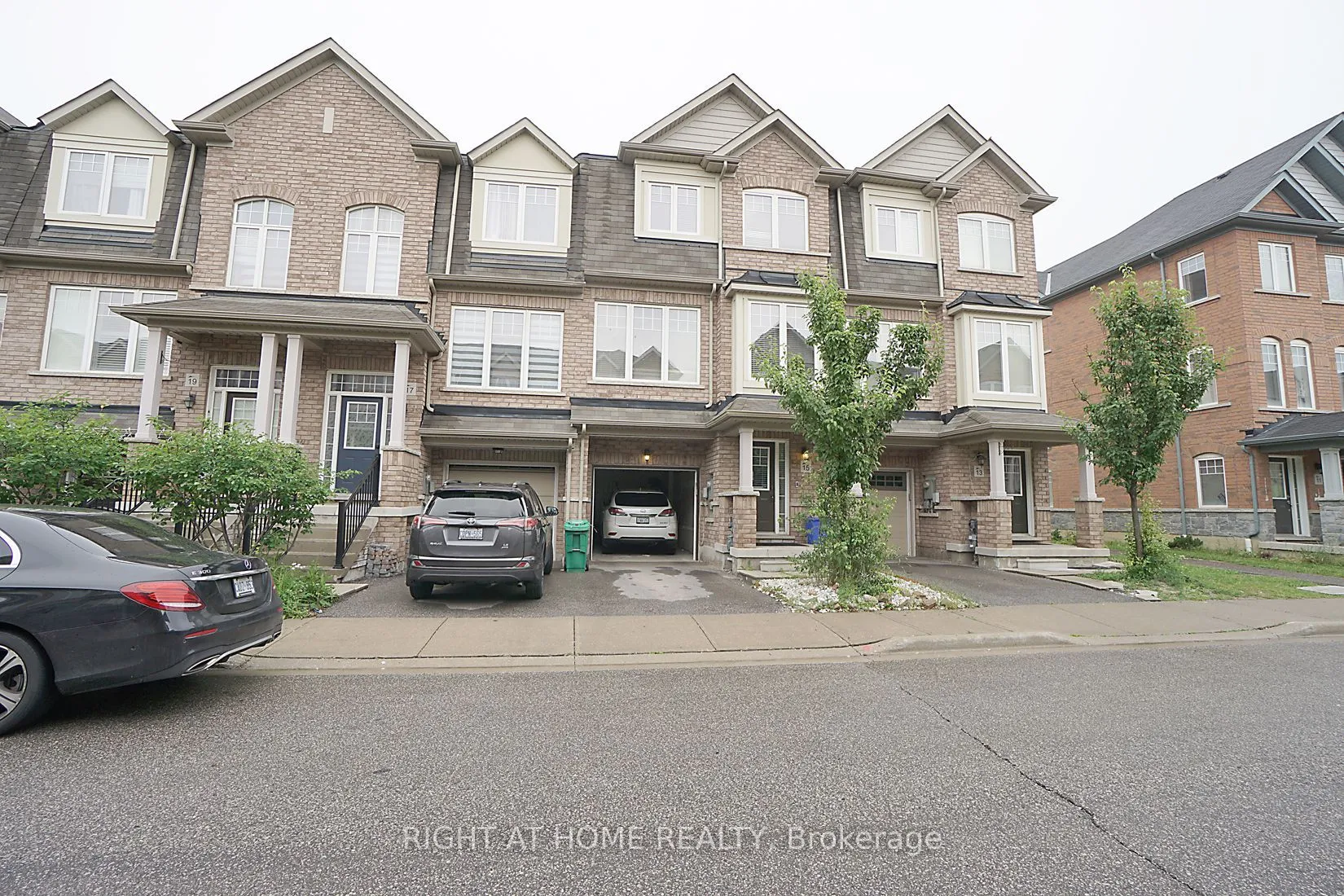 Property For Sale | W12950706