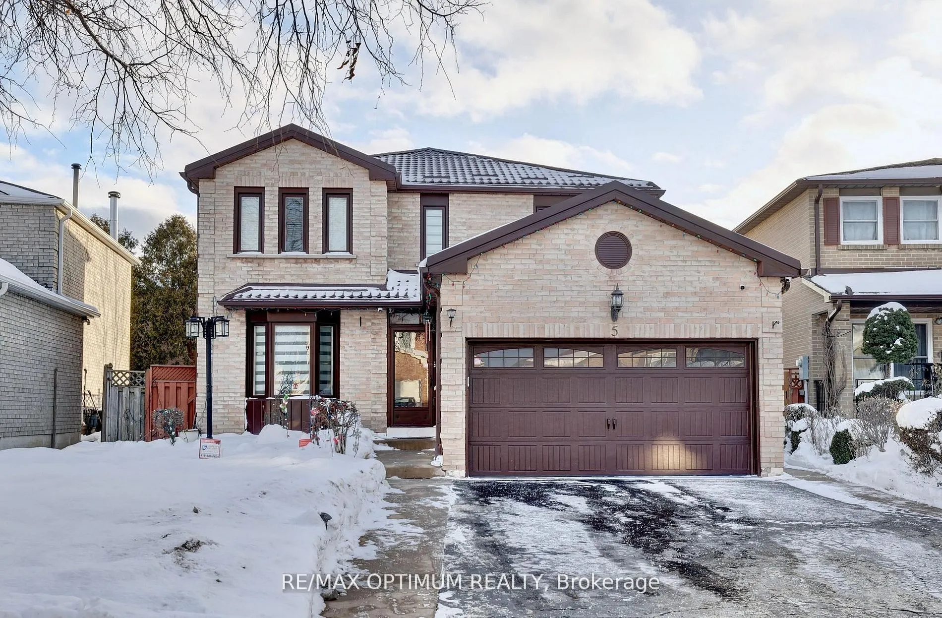 Detached Home For Sale | W12955766