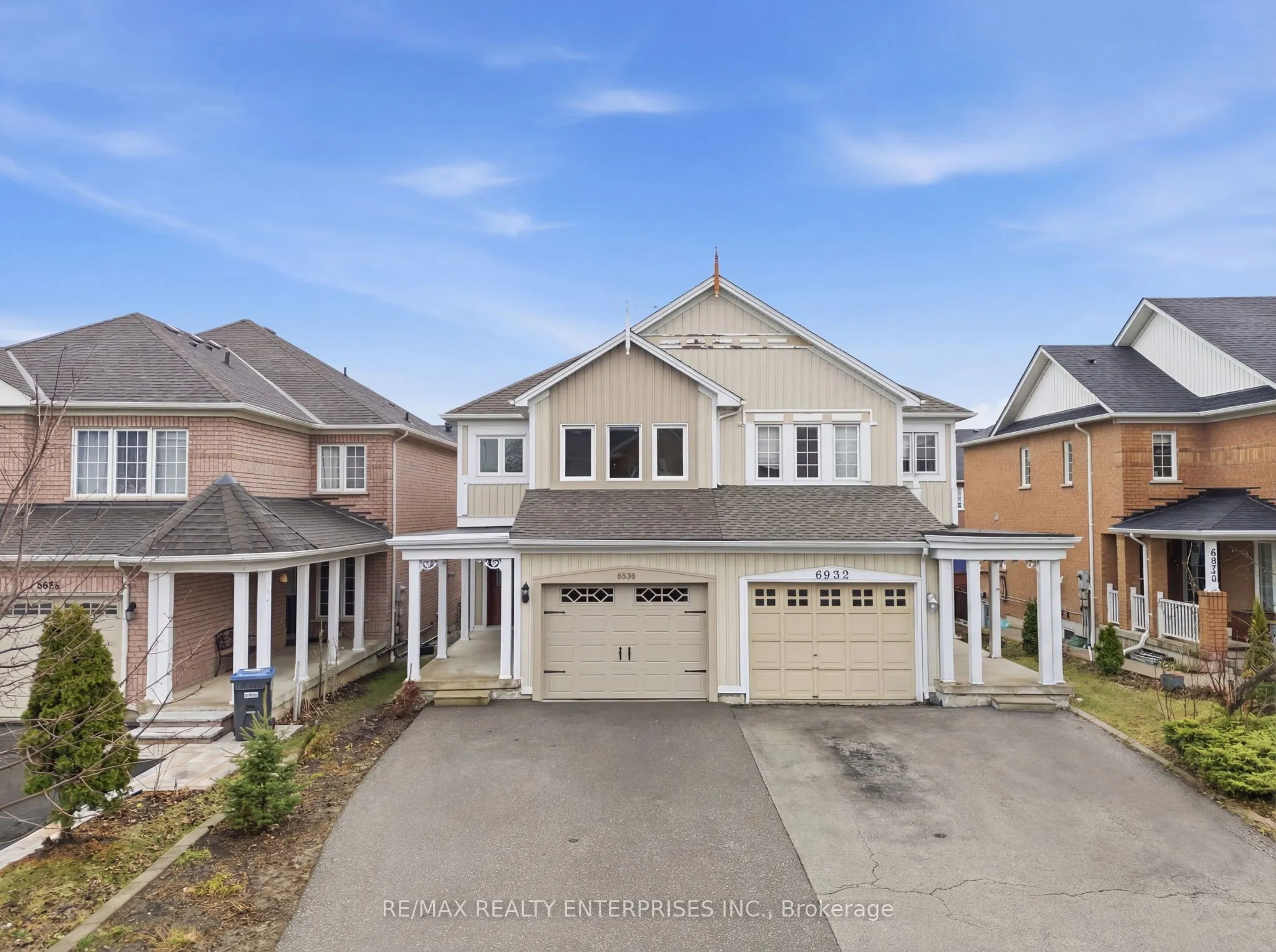 Semi-Detached Home For Sale | W12958110