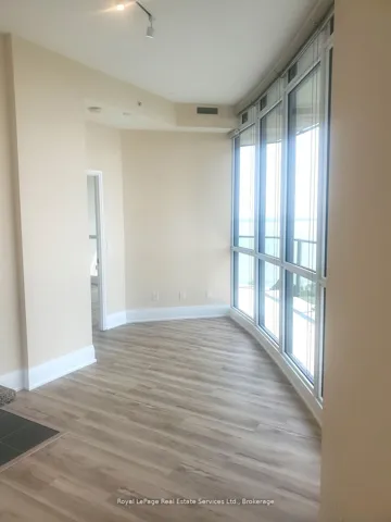 59  Annie Craig  Drive, Toronto W06, ON M8V 0C4