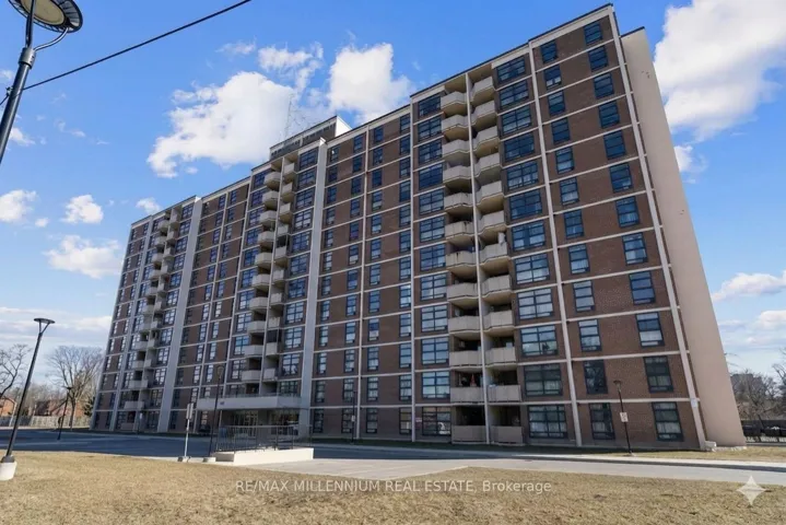 345  Driftwood  Avenue, Toronto W05, ON M3N 2P4