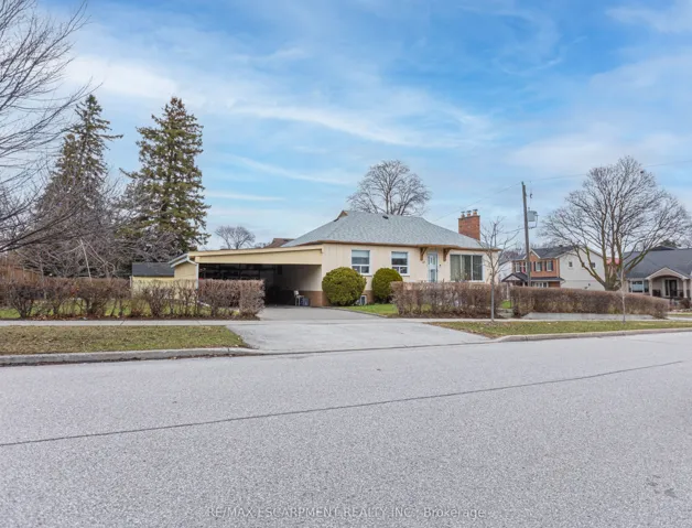 1  Snaresbrook  Drive, Toronto W10, ON M9W 2N5