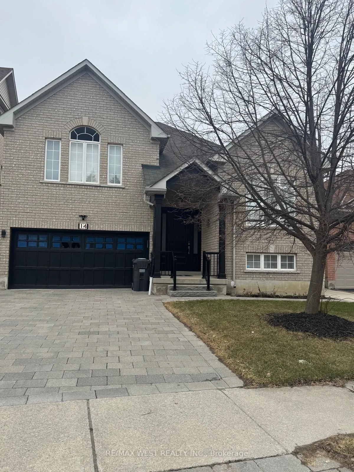 Detached Home For Lease | W12961576