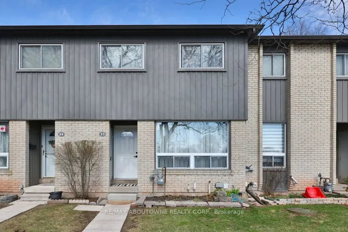 1525  Elm  Road, Oakville, ON L6H 1W3