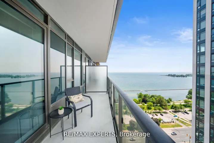 1926  Lake Shore W Boulevard, Toronto W01, ON M6S 1A1