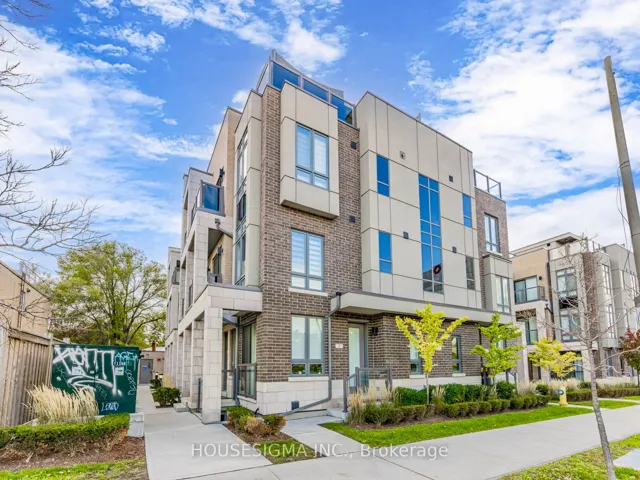 713  Lawrence W Avenue, Toronto W04, ON M6A 1B4