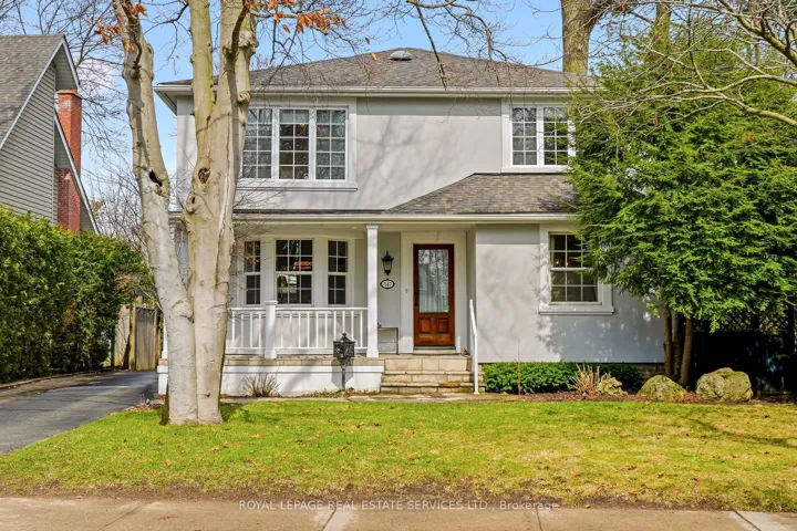 347  Douglas  Avenue, Oakville, ON L6J 3S7