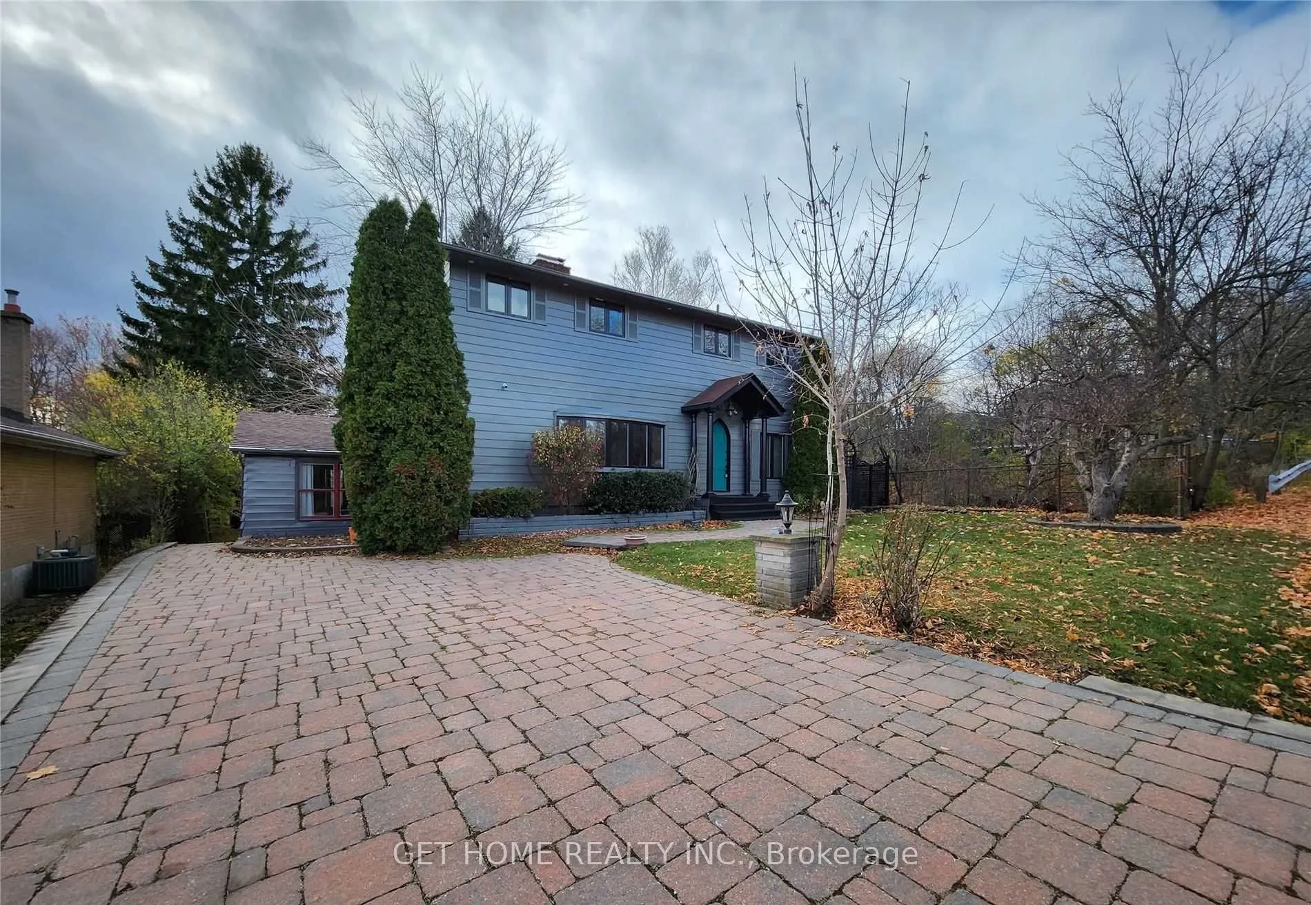 Detached Home For Sale | W12966272