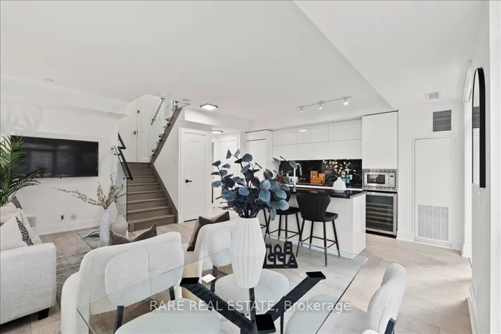 110  Marine Parade  Drive, Toronto W06, ON M8V 0A3