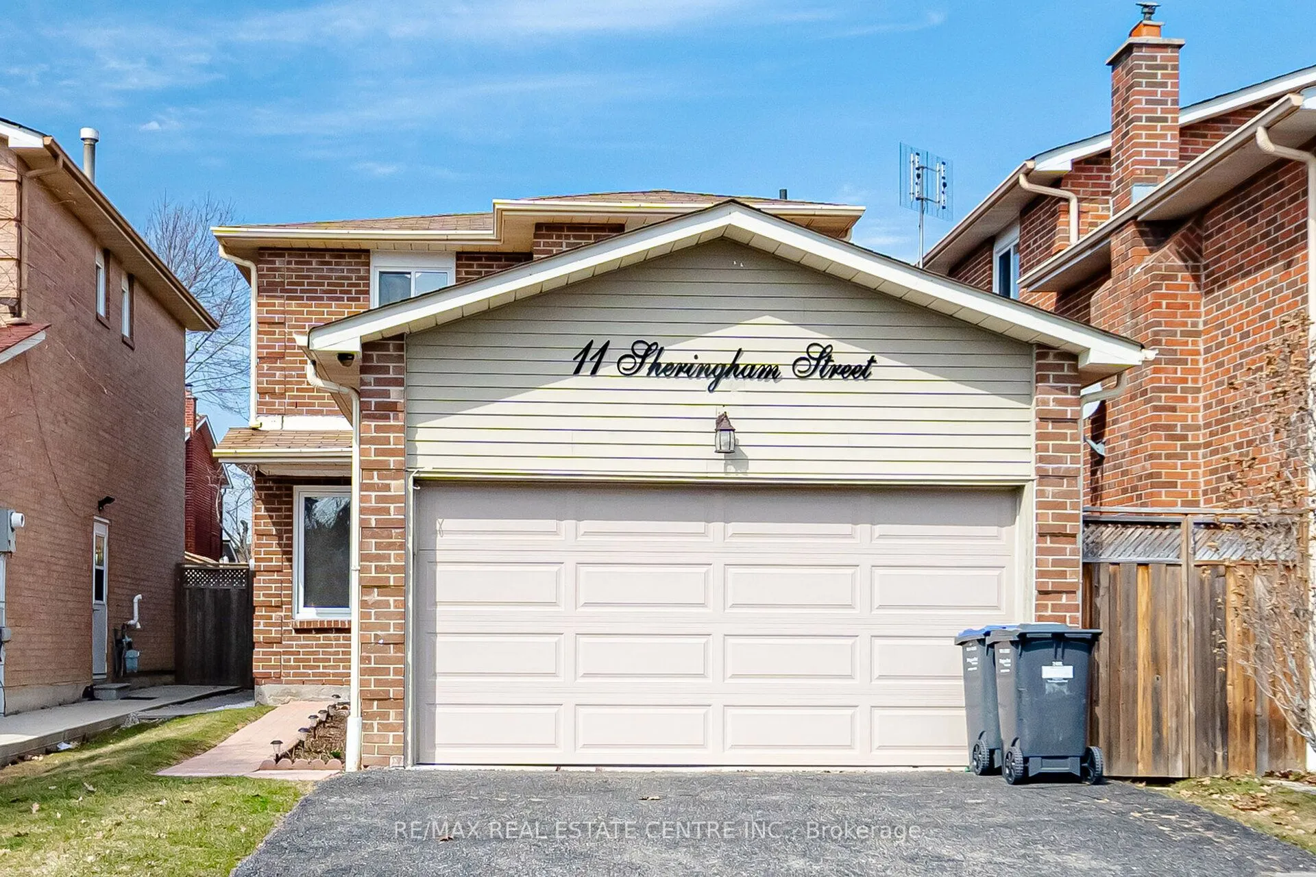 Detached Home For Sale | W12967722