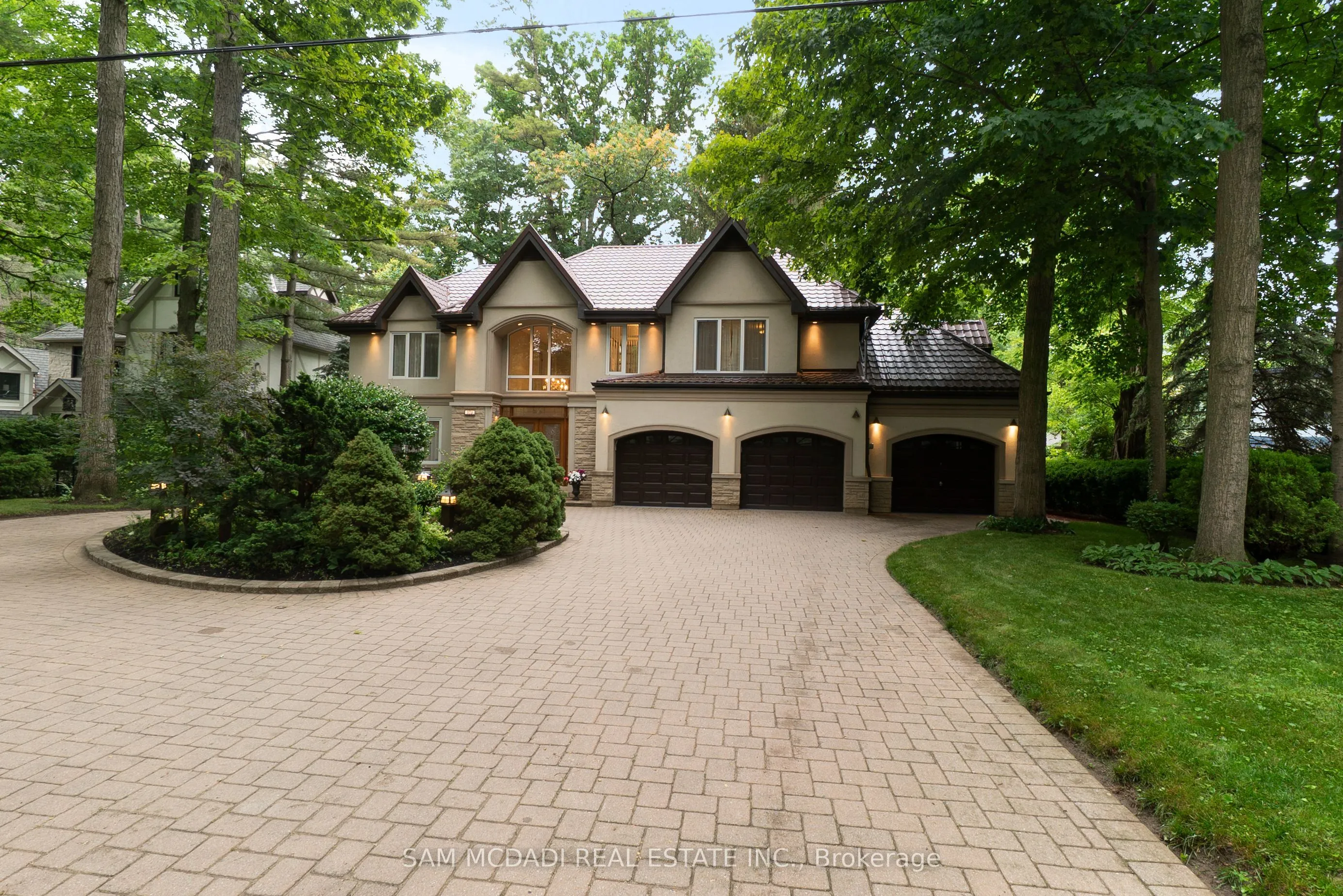 Detached Home For Sale | W12968576