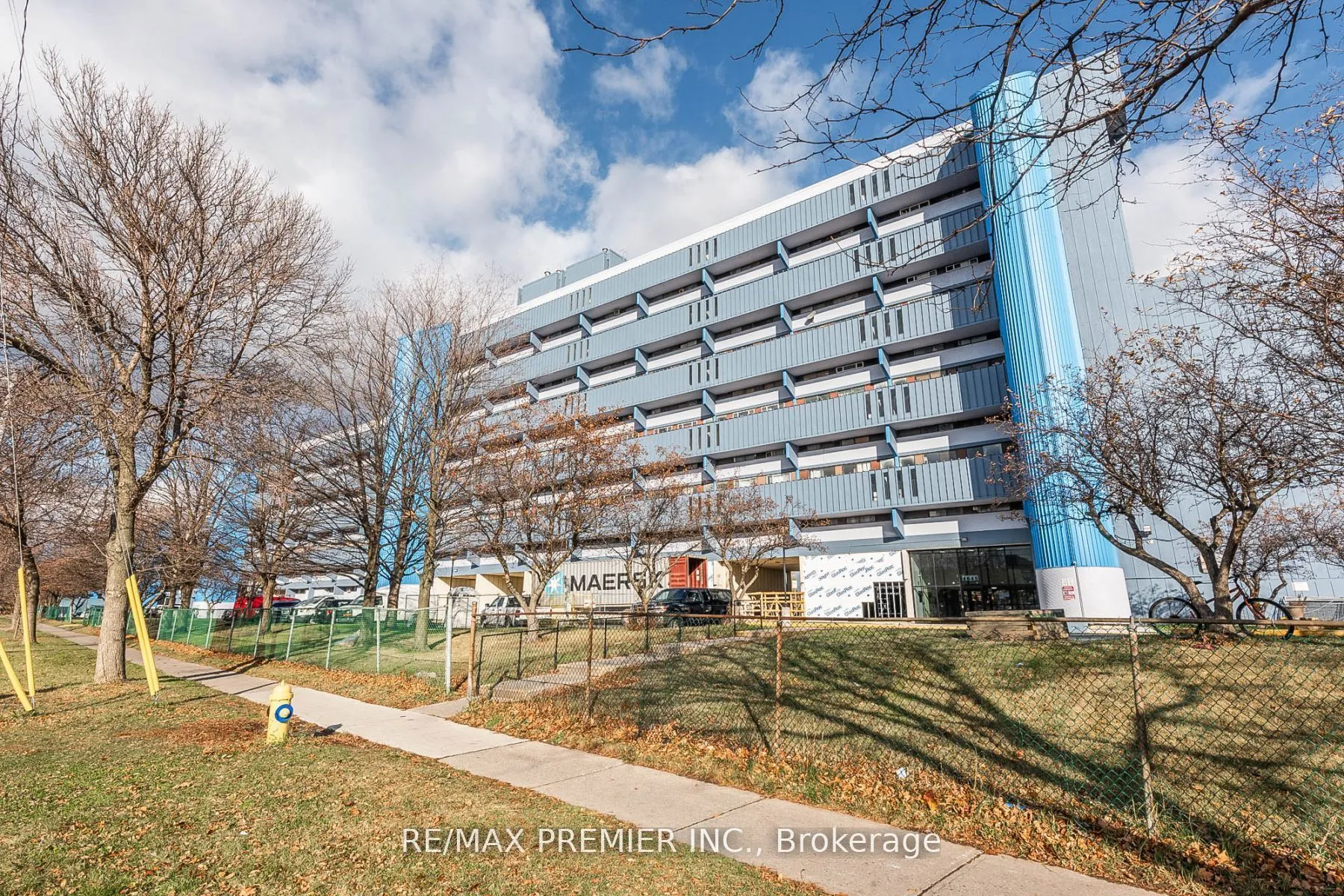 Property For Sale | W12968586