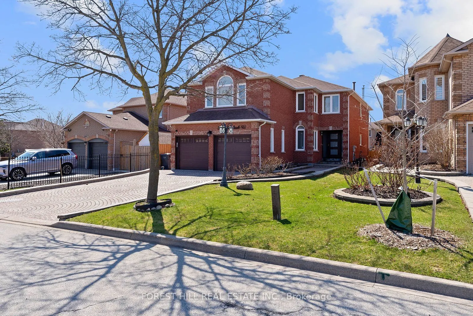 Detached Home For Lease | W12972338