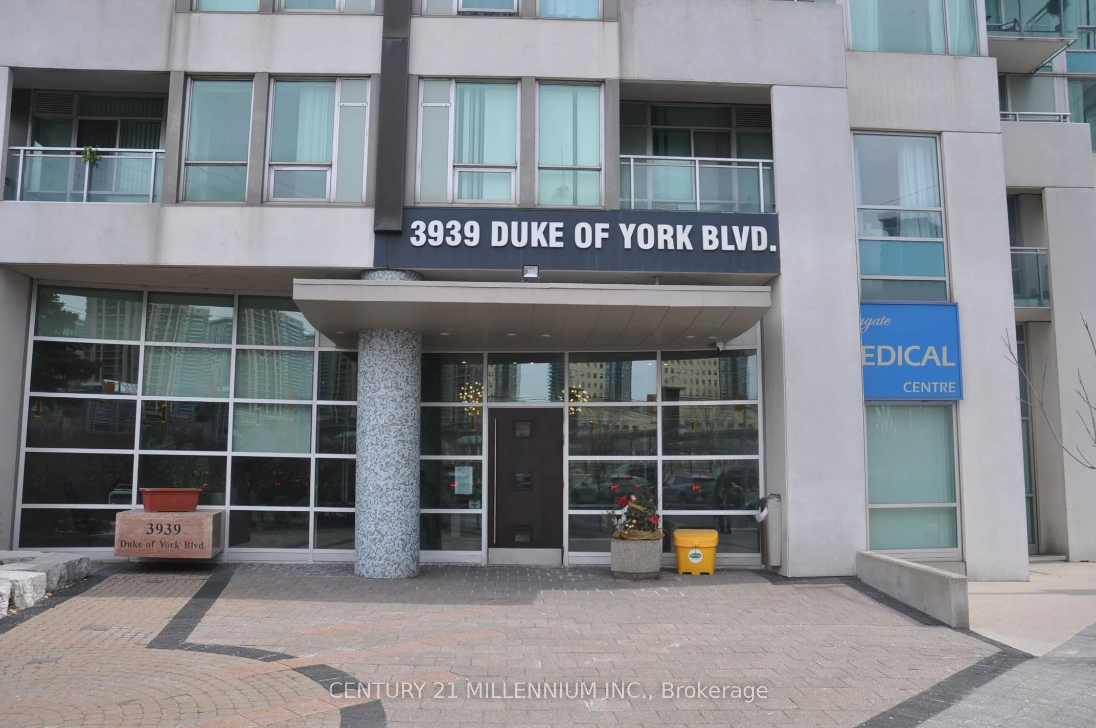 Property For Sale | W12973344