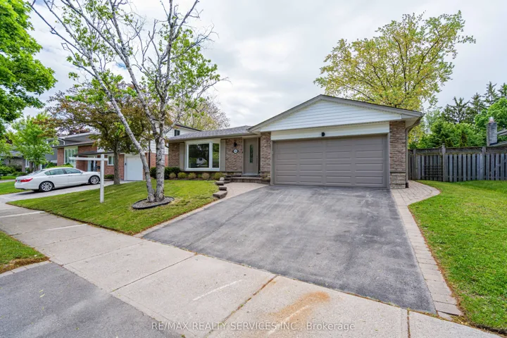 2296  Devon  Road, Oakville, ON L6J 5R4