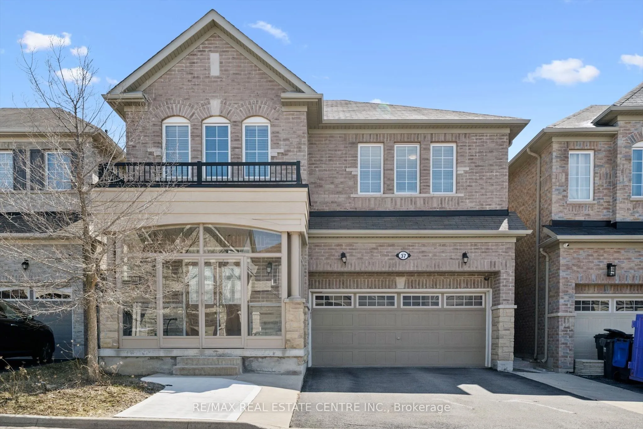 Detached Home For Sale | W12974290