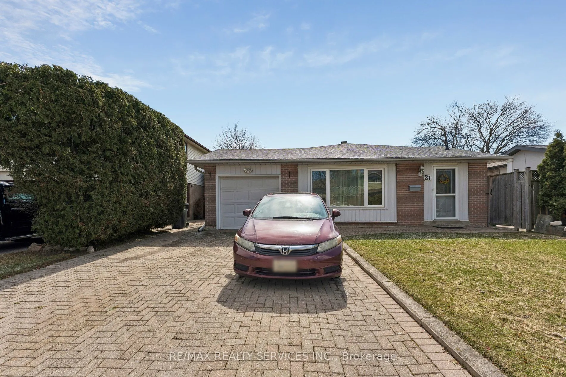 Detached Home For Sale | W12975496