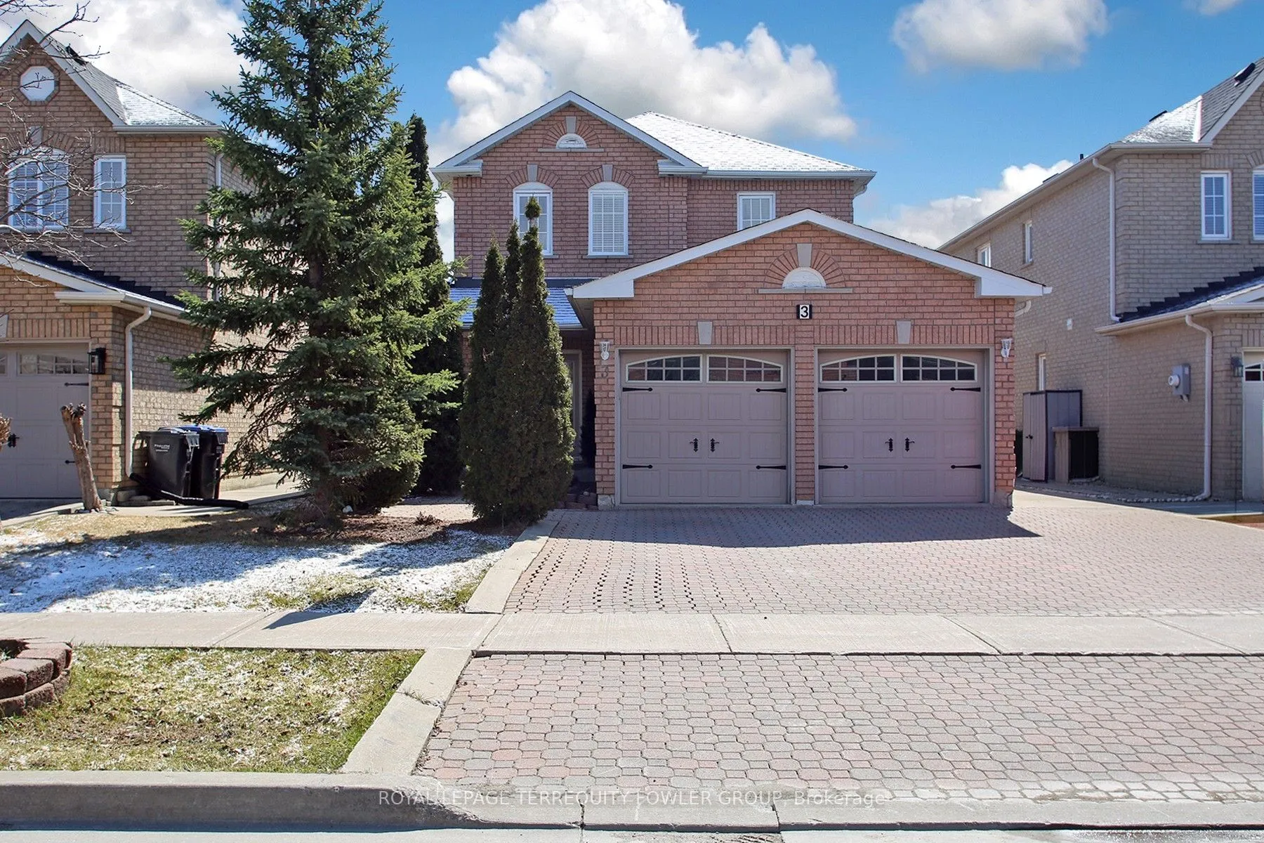 Detached Home For Sale | W12976734