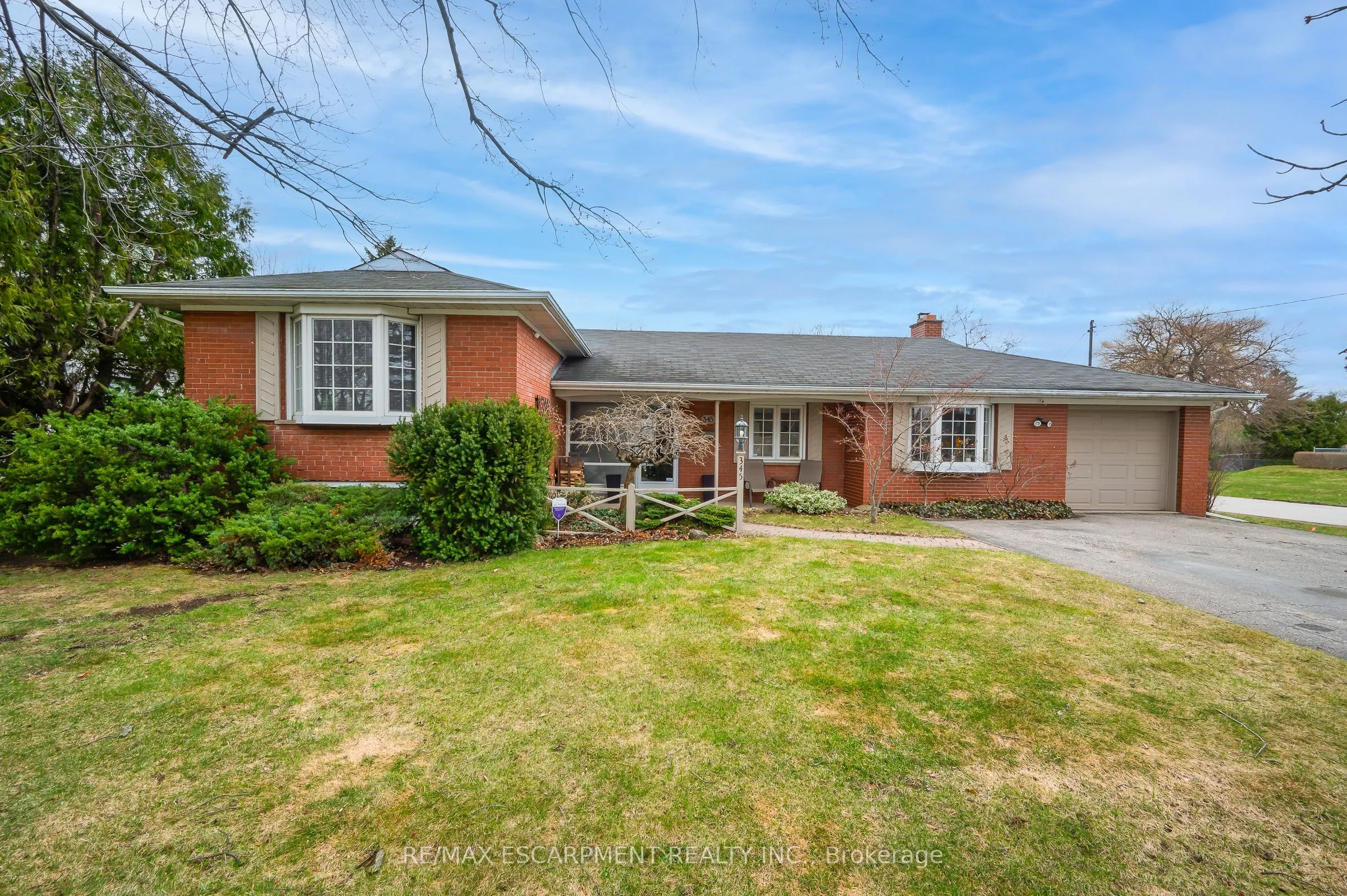 Detached Home For Sale | W12976824