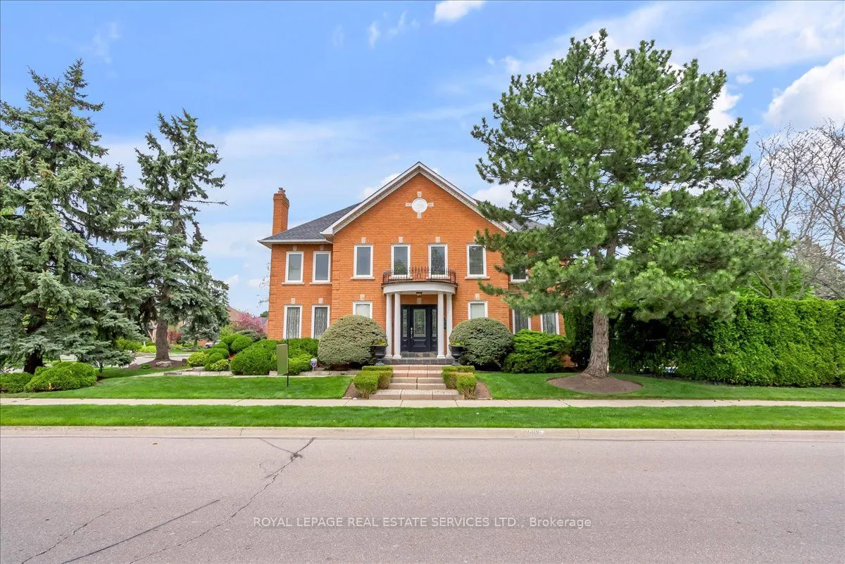Detached Home For Sale | W12977406