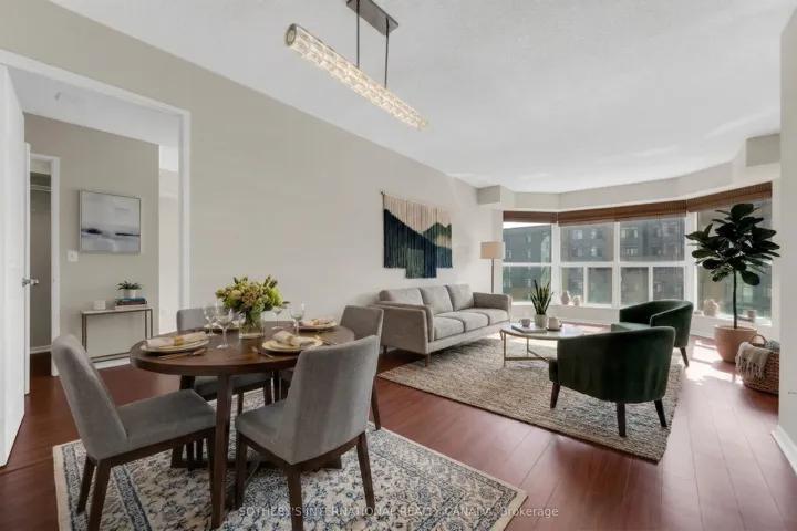 325  Webb  Drive, Mississauga, ON L5B 3Z9