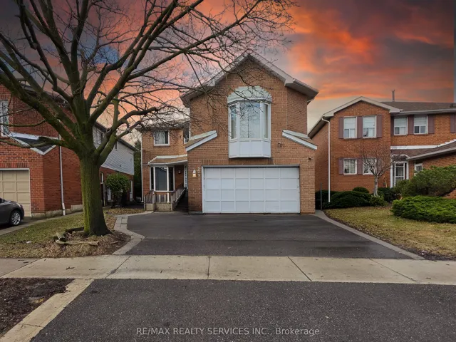 377  Mill S Street, Brampton, ON L6Y 3H6