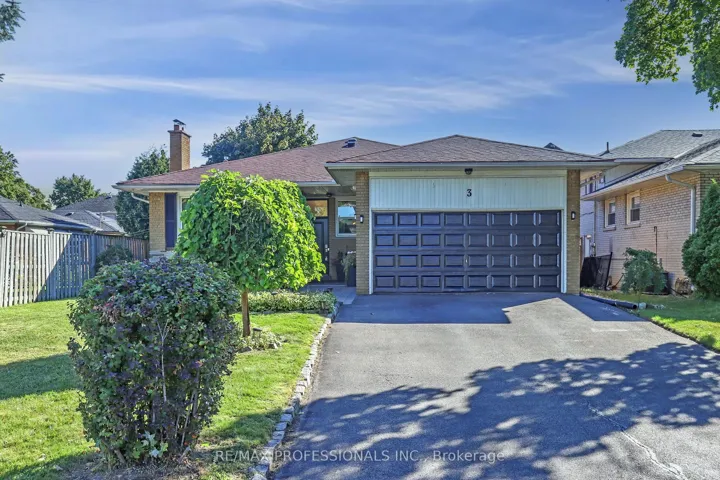 3  Hartsdale  Drive, Toronto W09, ON M9R 2S1