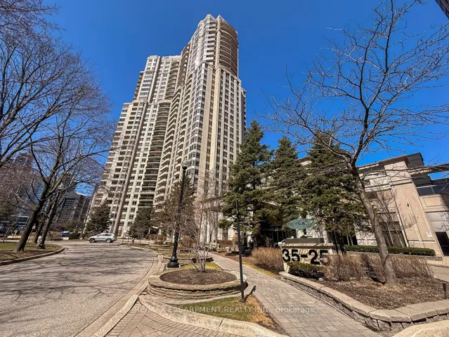 35  Kingsbridge Garden  Circle, Mississauga, ON L5R 3Z3