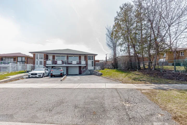 7256  Lancaster S Avenue, Mississauga, ON L4T 2L6