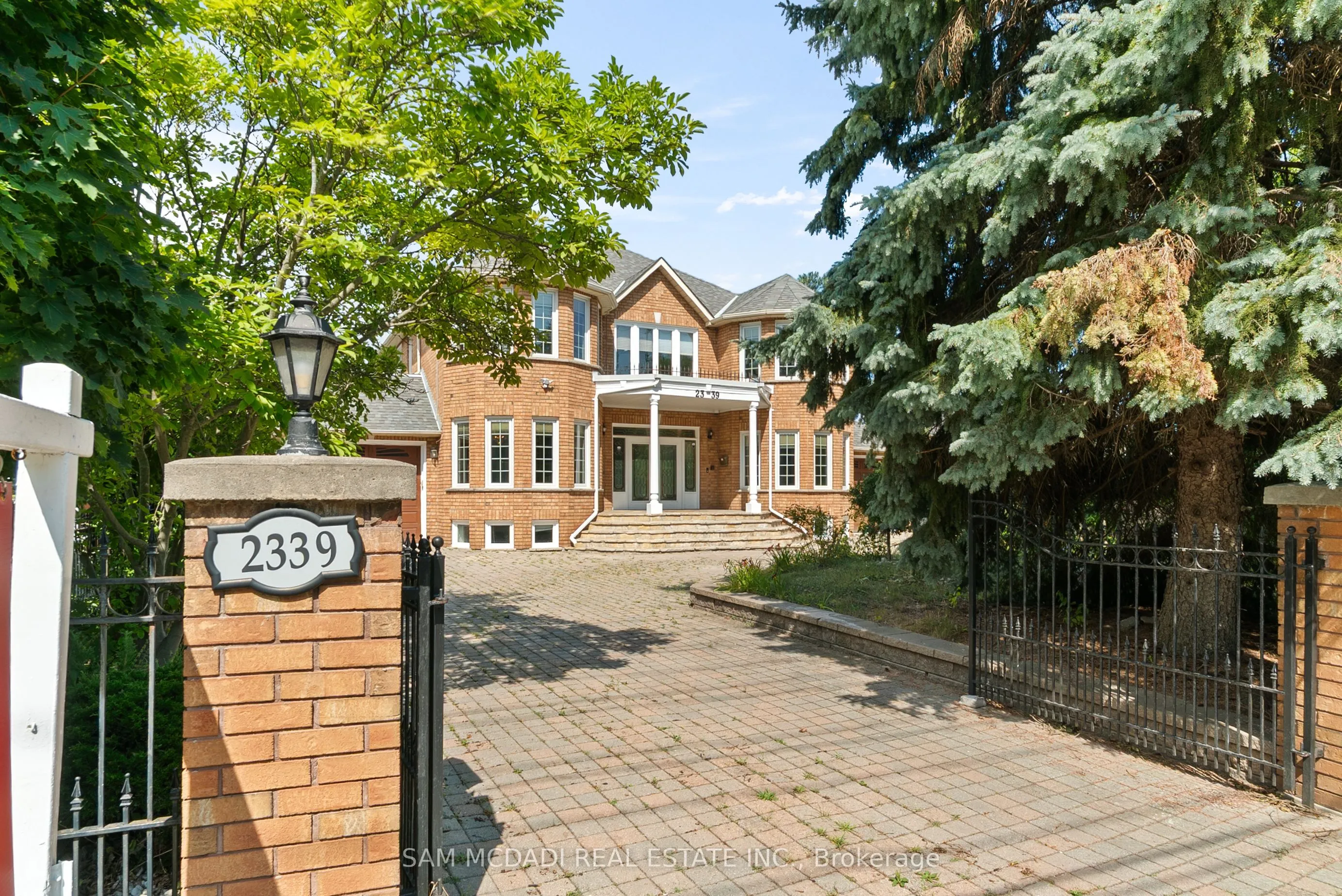 Detached Home For Sale | W12983590