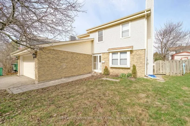 64  Somerset  Drive, Brampton, ON L6Z 1C5