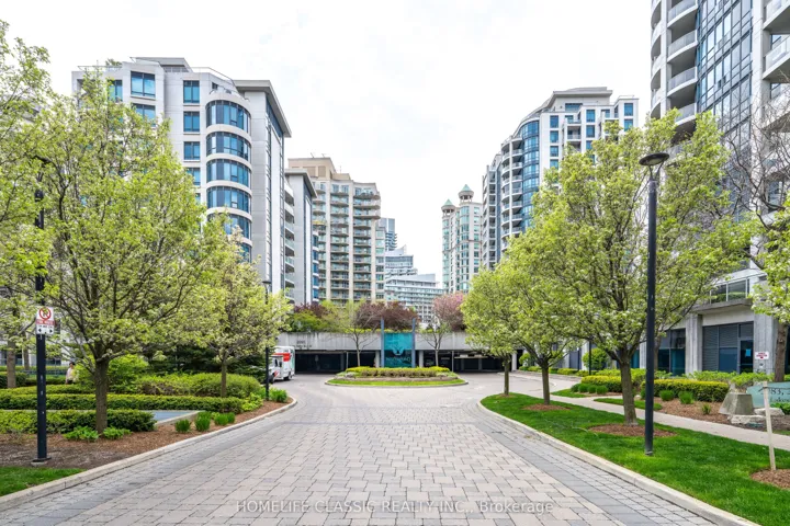 2087  Lake Shore W Boulevard, Toronto W06, ON M8V 4G3