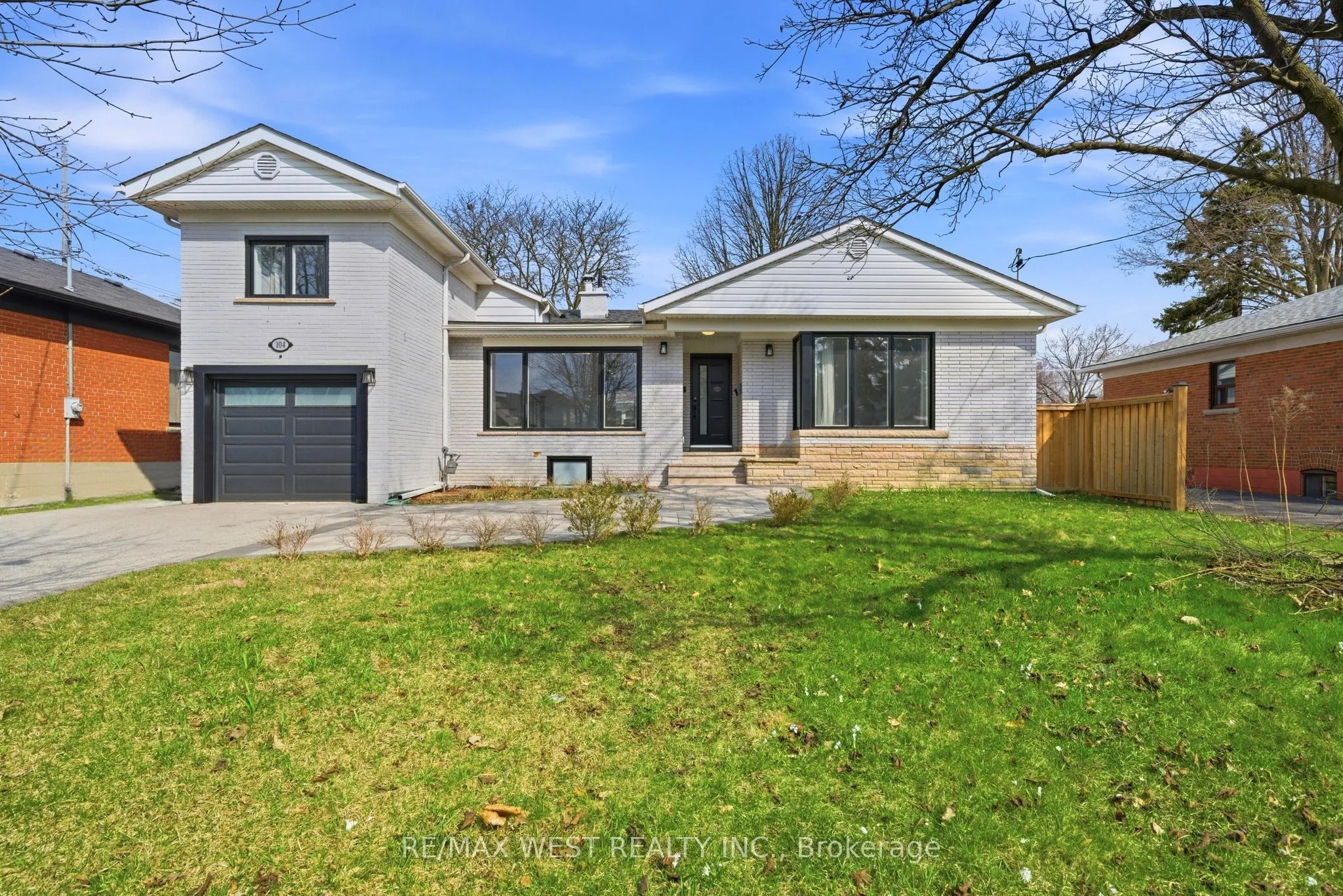 Detached Home For Sale | W12985558