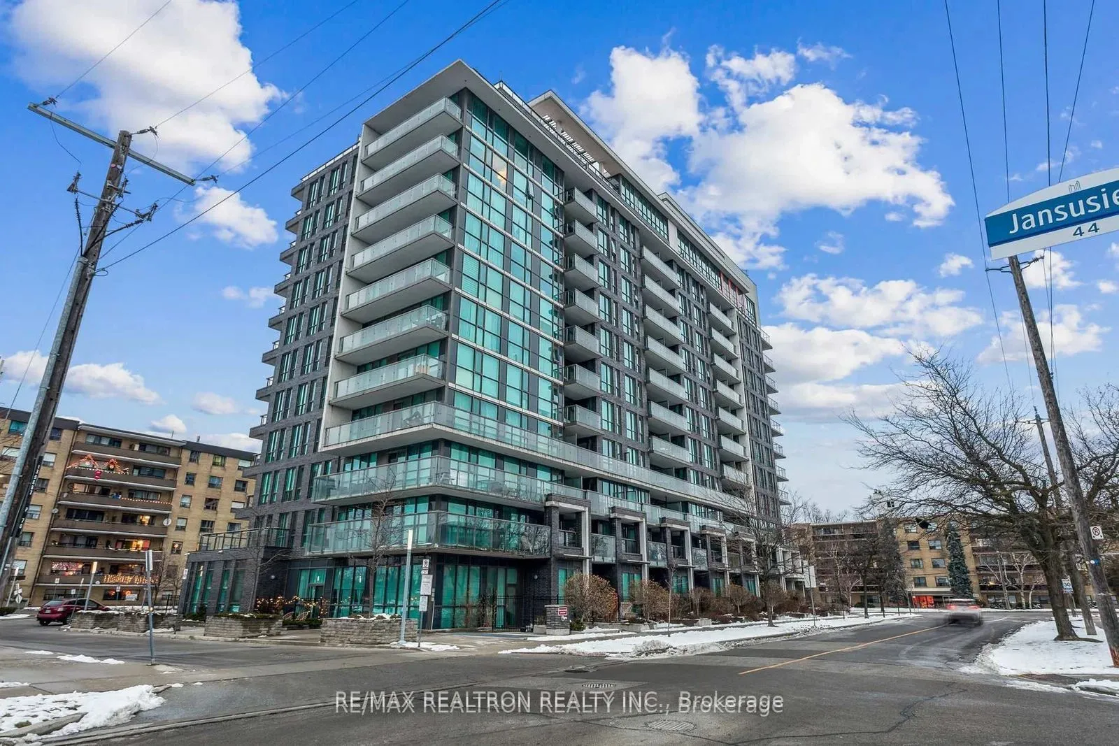 Property For Sale | W12986508