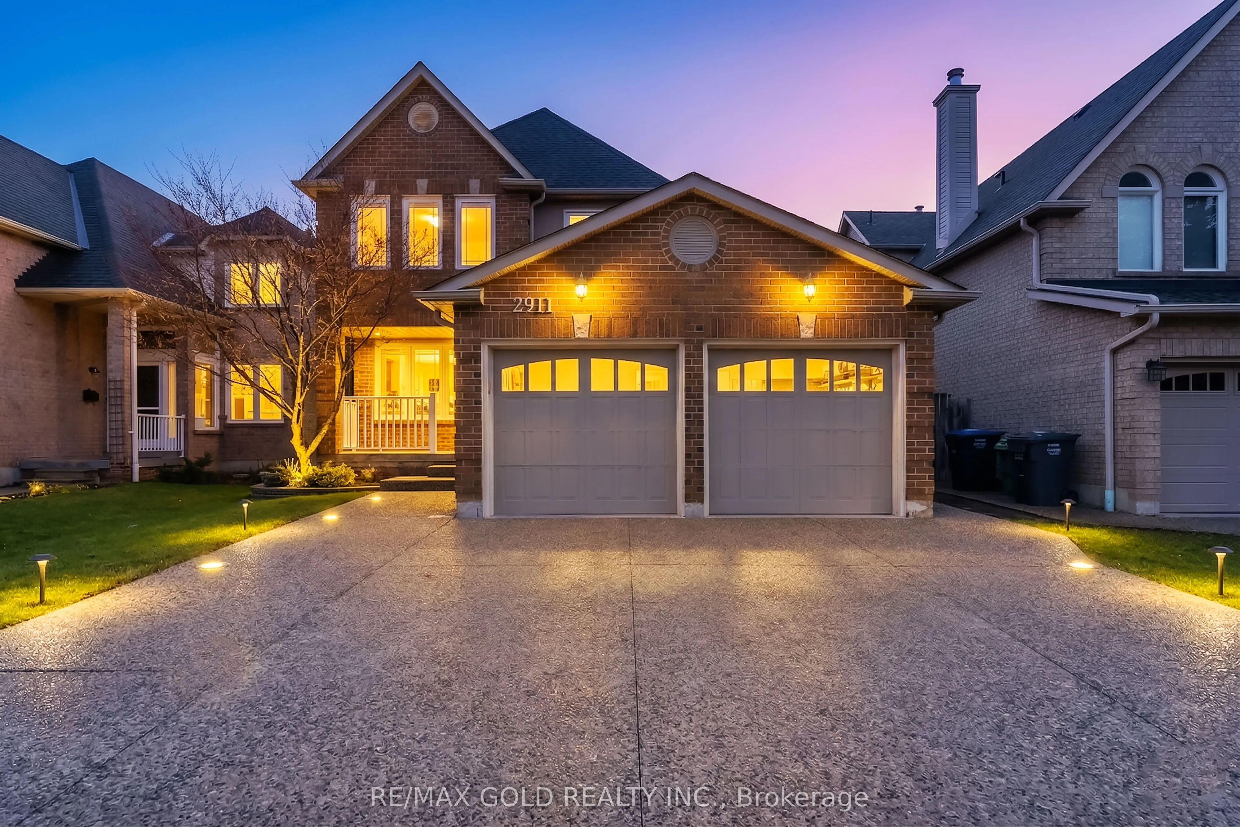 Detached Home For Sale | W12986598