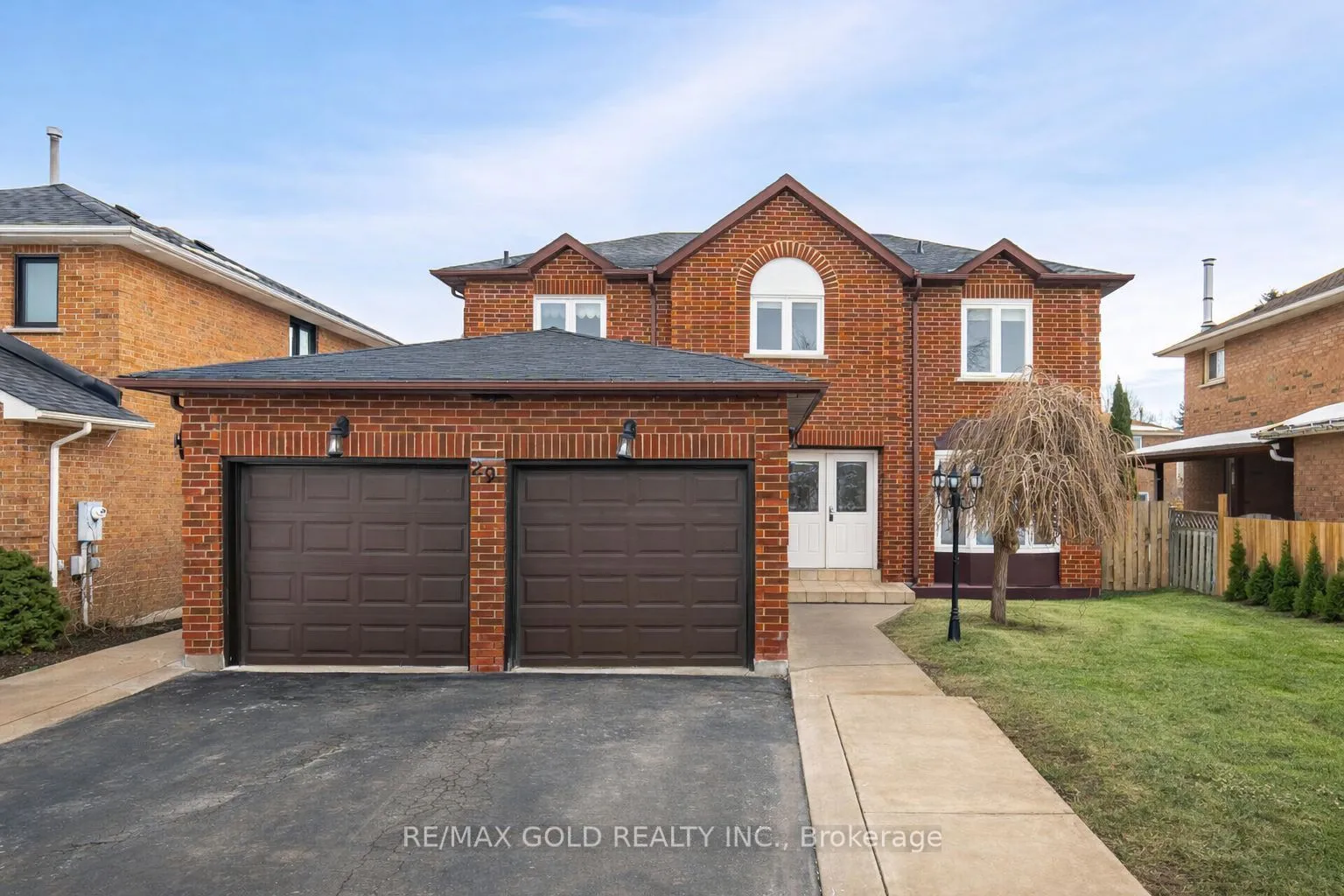 Detached Home For Sale | W12989510