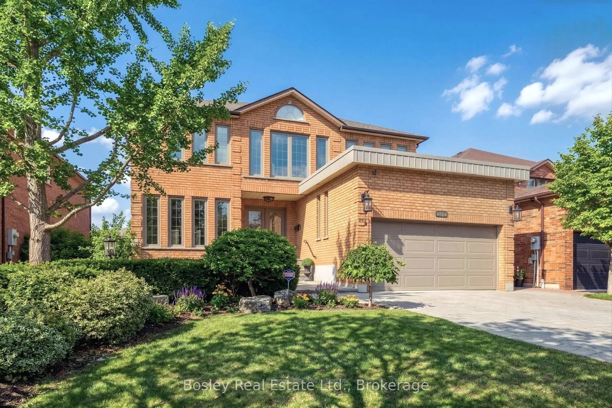 Detached Home For Sale | W12990456