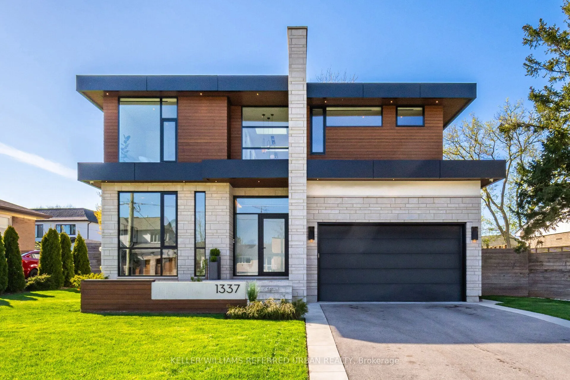 Detached Home For Sale | W12990848