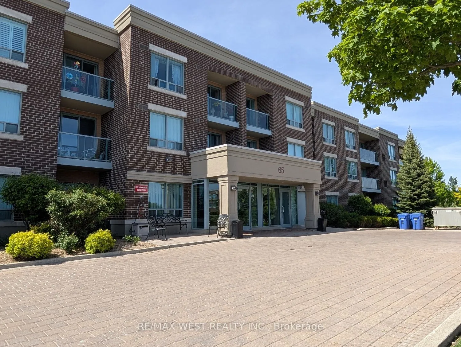 Property For Lease | W12990976