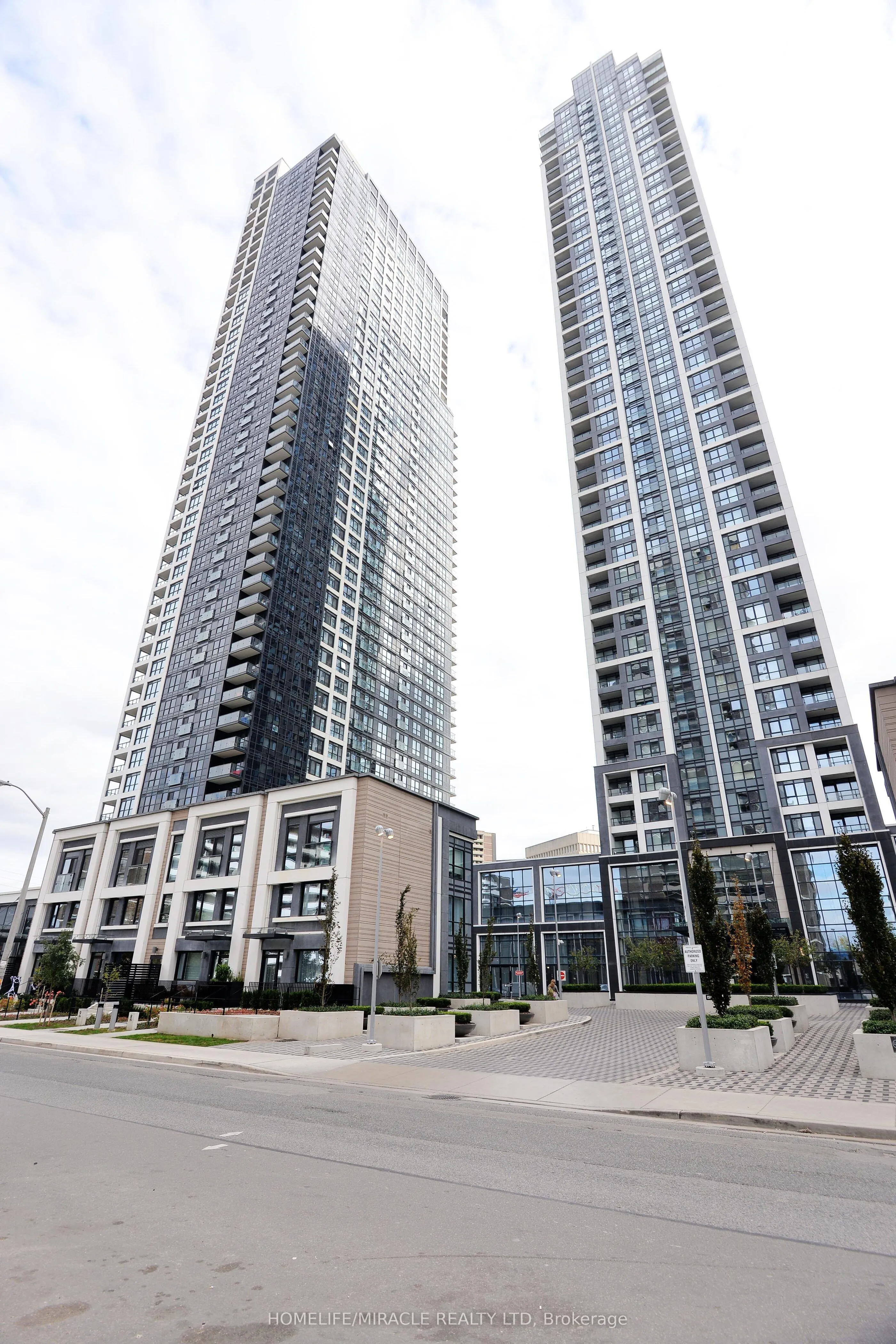 Property For Sale | W12991144