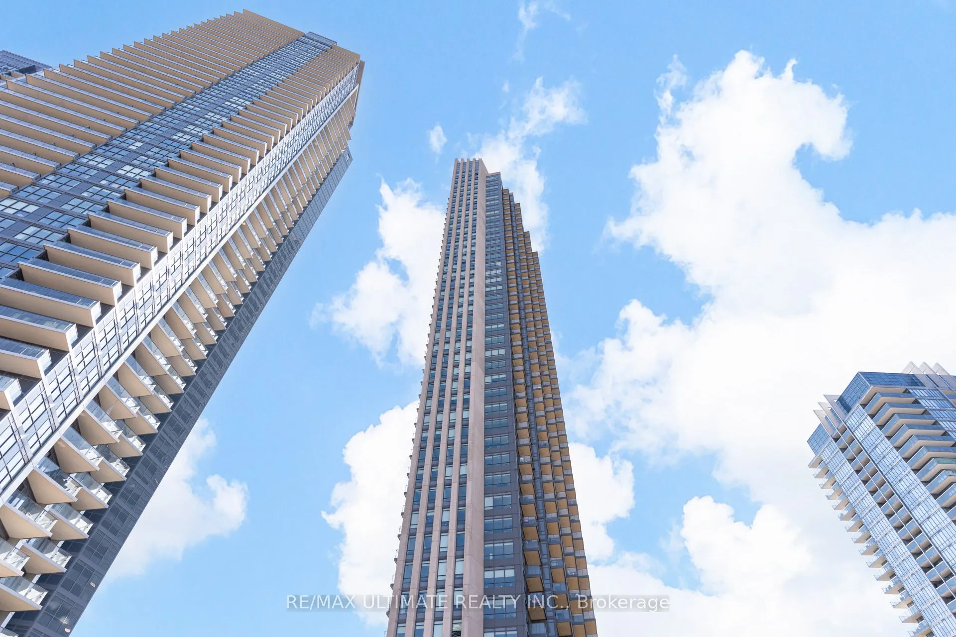 Property For Sale | W12992012