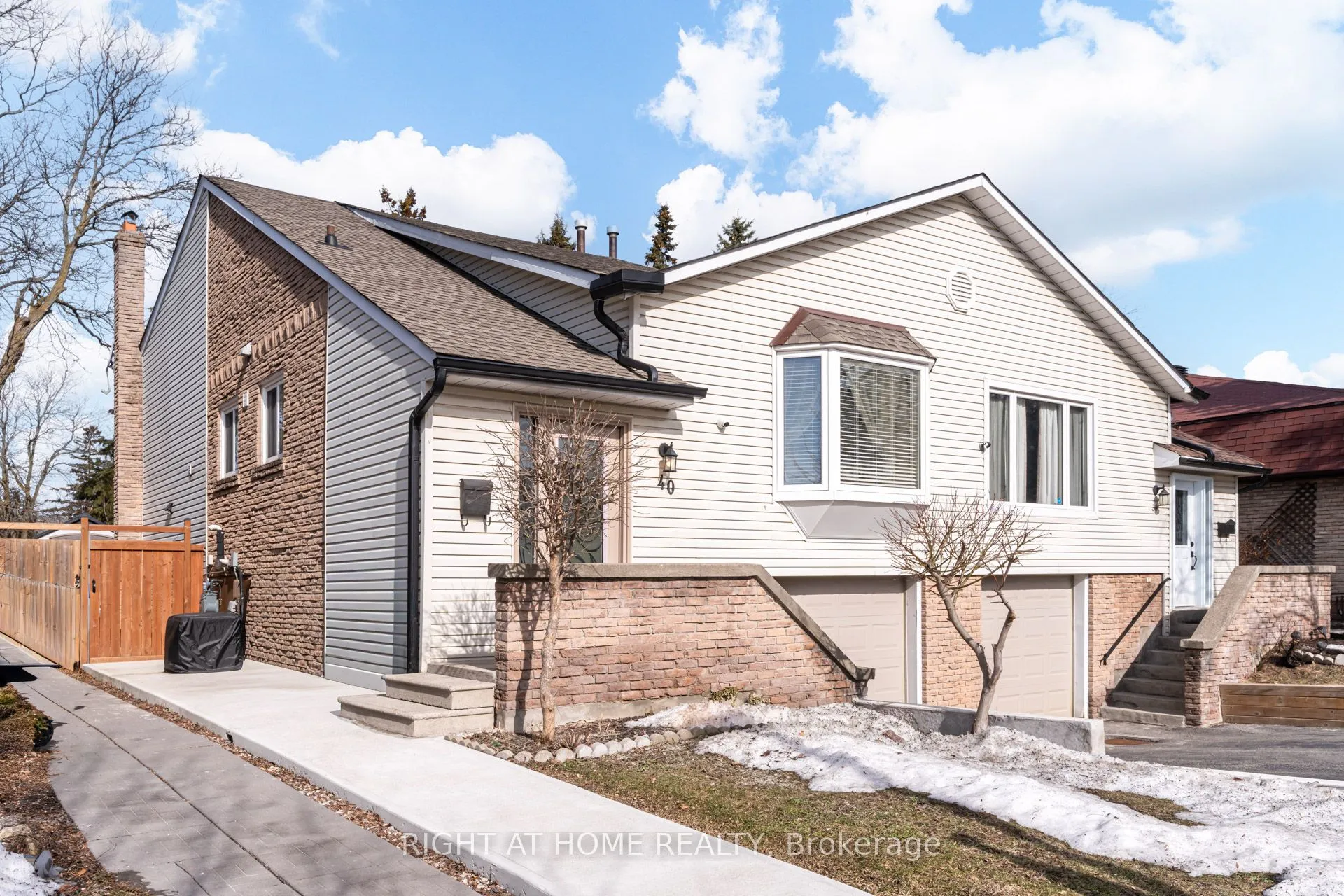 Semi-Detached Home For Sale | W12992648