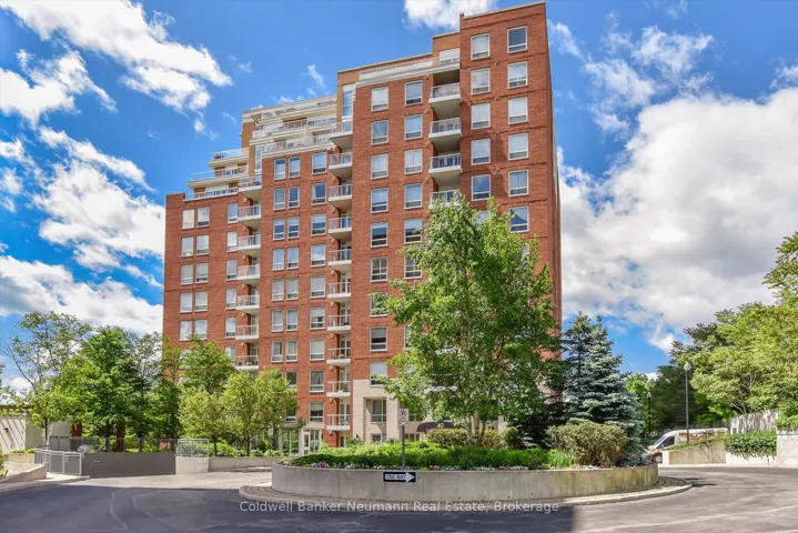 40  Old Mill  Road, Oakville, ON L6J 7W2