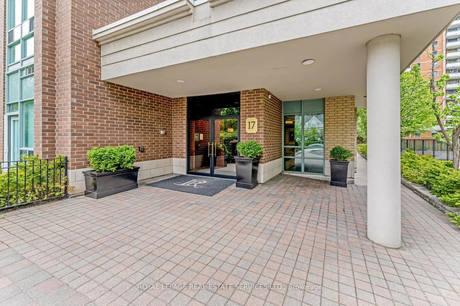 Property For Sale | W12994478