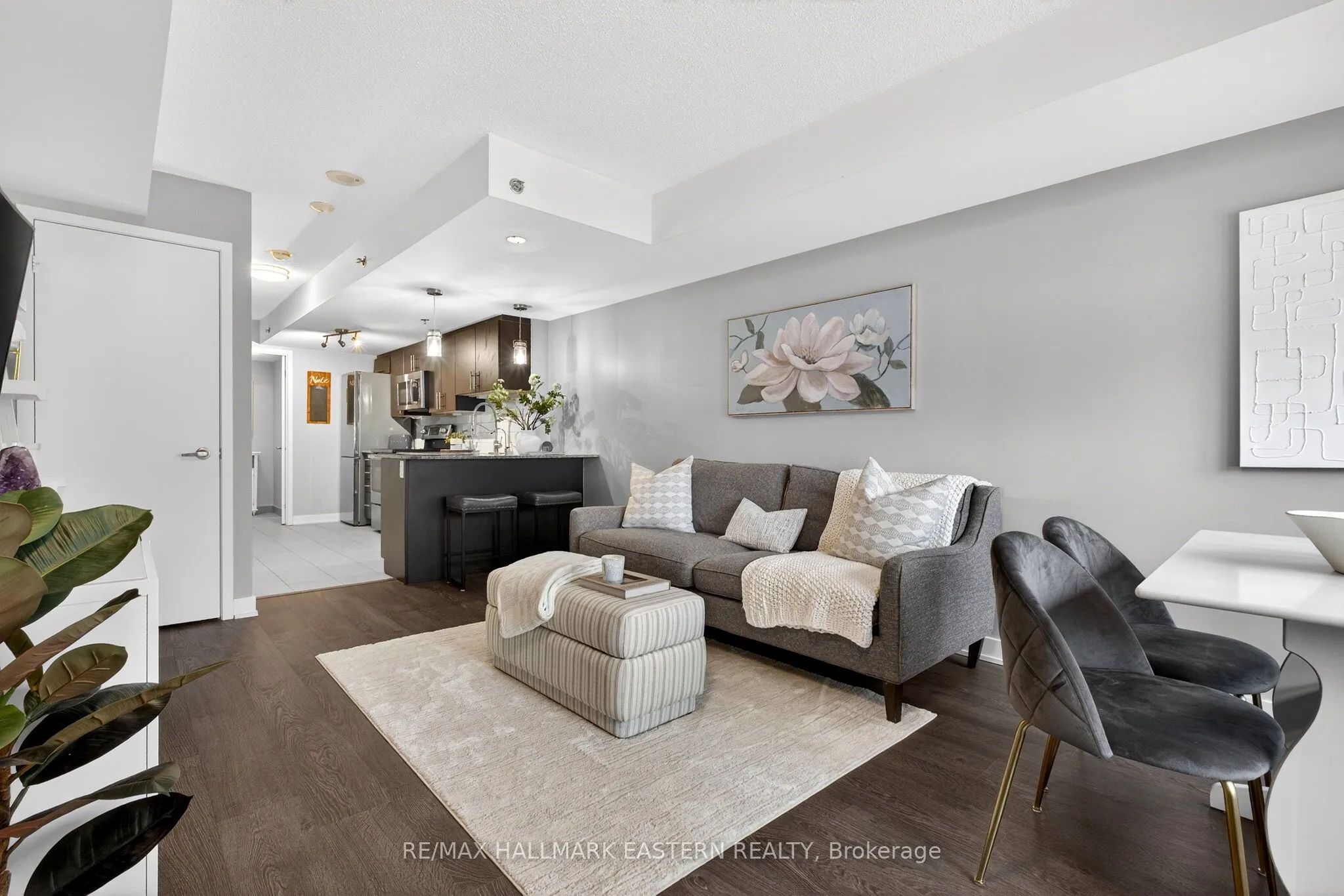 Property For Sale | W12995476